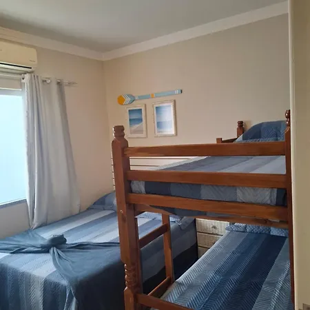Apartamentos próximo à praia-2
